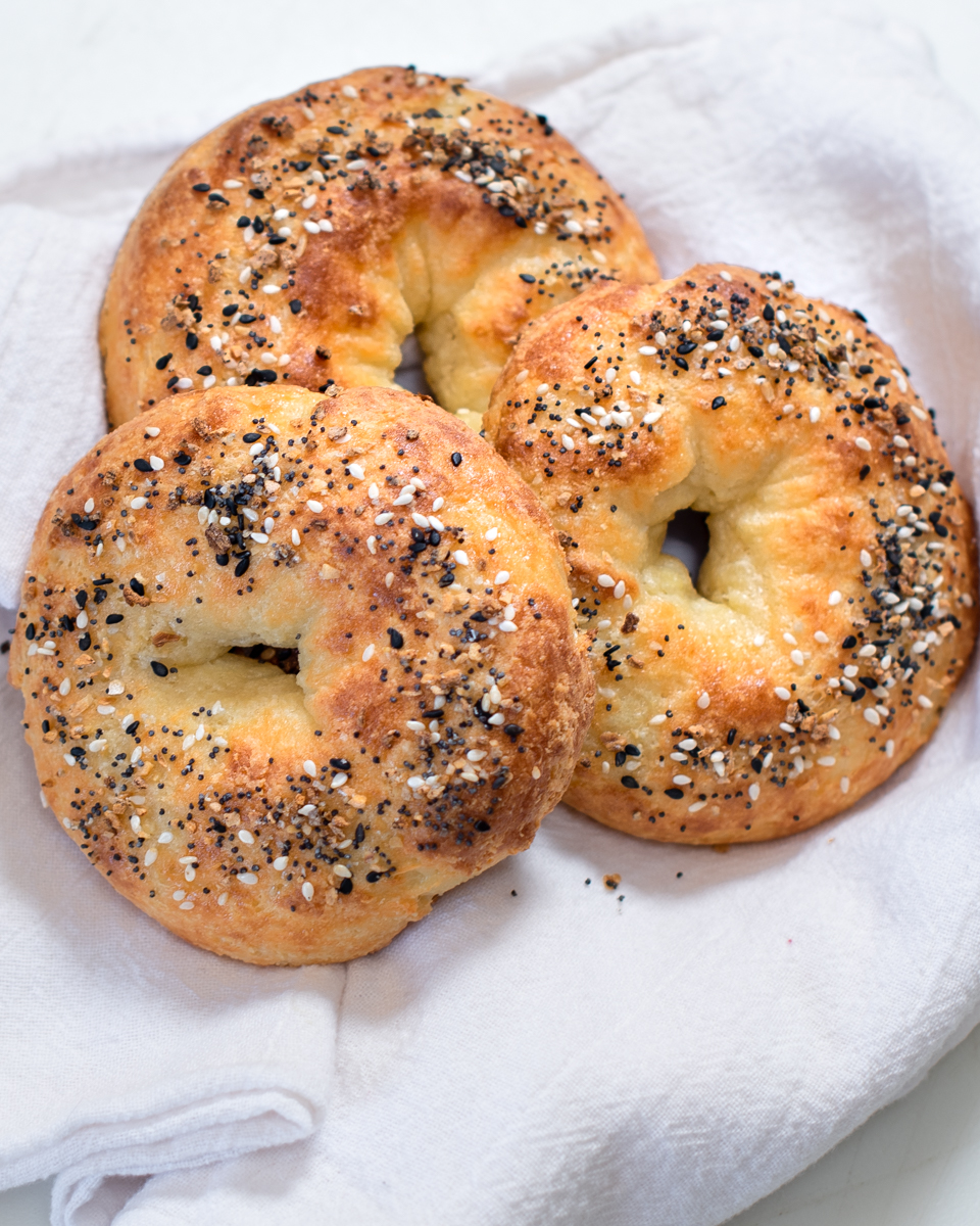 Easy Low Carb Bagels