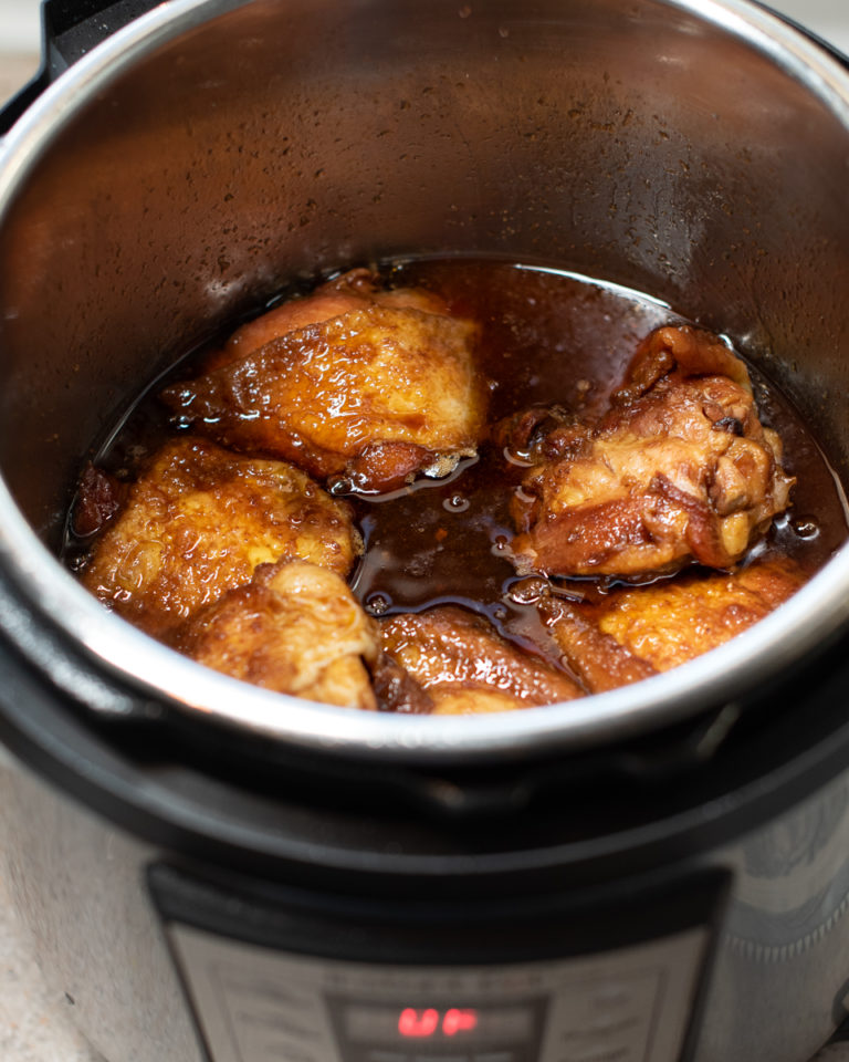 Instant Pot Sweet-N-Sticky Chicken Thighs