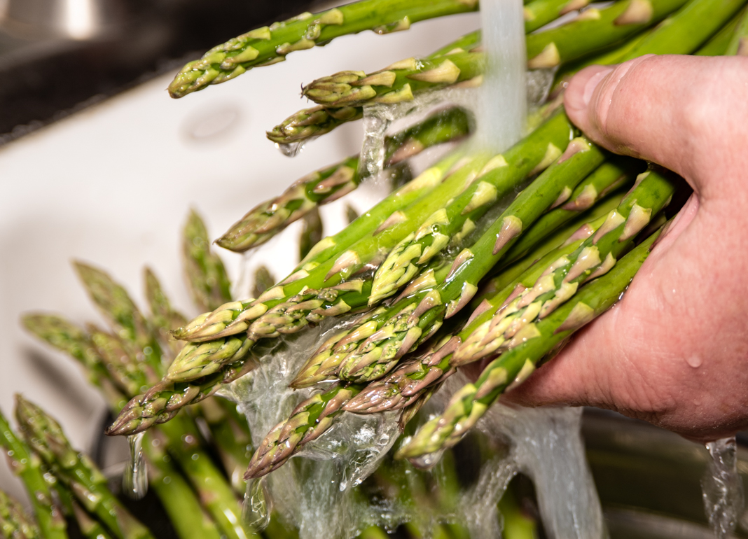 Easy Oven Roasted Asparagus easy-oven-roasted-asparagus
