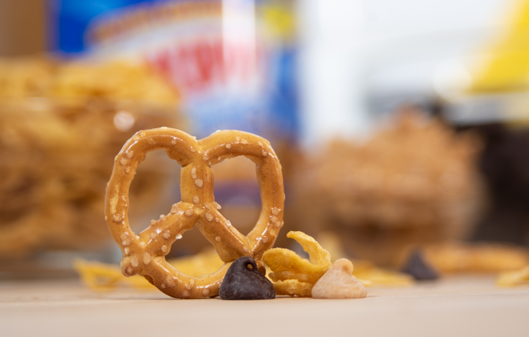 Chocolate Peanut Butter Pretzel Clusters